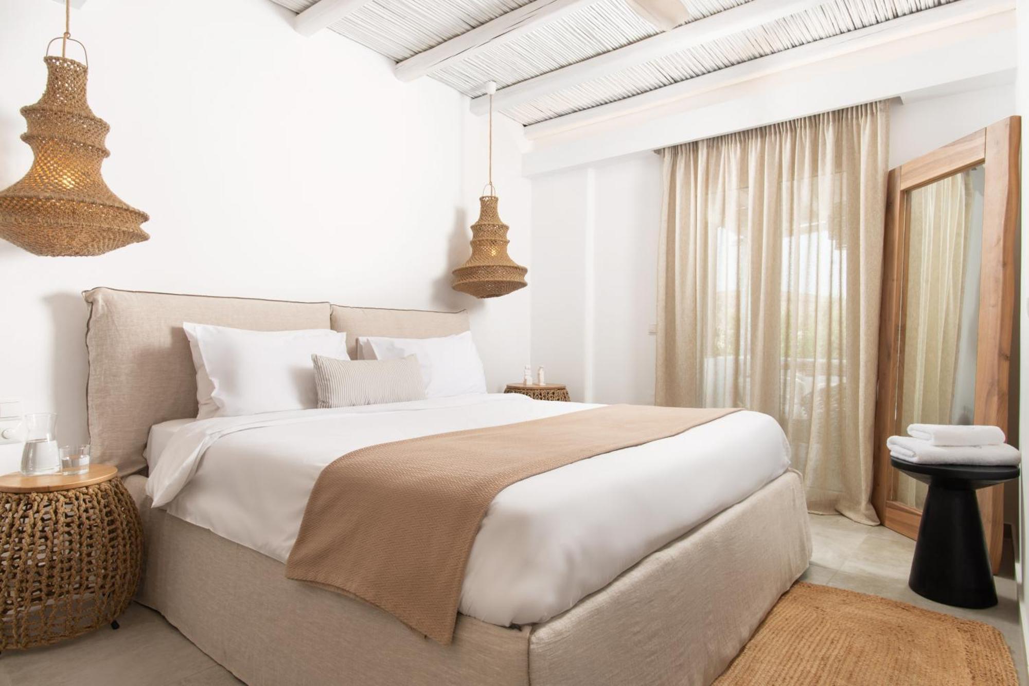 Delmar Apartments & Suites Milos - Delmar Collection بولونيا المظهر الخارجي الصورة